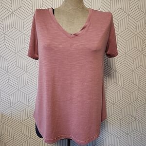 Mod Ref V-Neck Tee Dusty Rose Pink  Women's Size Medium  High Low Pleated Back